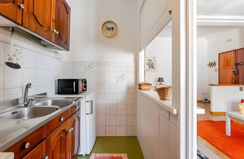 Quartiere XXXIV Lido di Ostia Levante Apartment | Casa Daniele: tourist accommodation with panoramic sea-view balcony in Lido di Ostia
