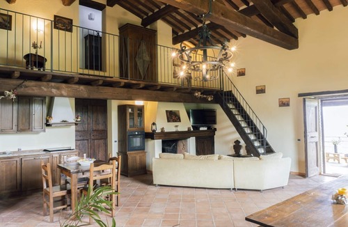 Bivio Lugnano Villa | Casa Raffaello - Four Bedroom Villa, Sleeps 8