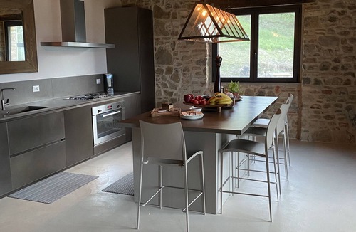 Umbertide House | Casa Uccelli e Api - overlooking the Green heart of the Niccone Valley