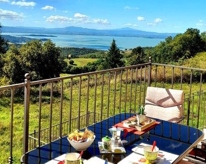 Castel Rigone House | Casa Vacanze La Perla del Lago