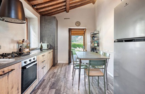 Sansepolcro House | Casa Vindelbono: pool, relaxation & charm among the mountains