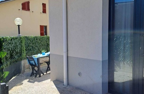 Marzocca Apartment | Casa Zefiro – Private Entrance with Courtyard, 10 min from the Beach