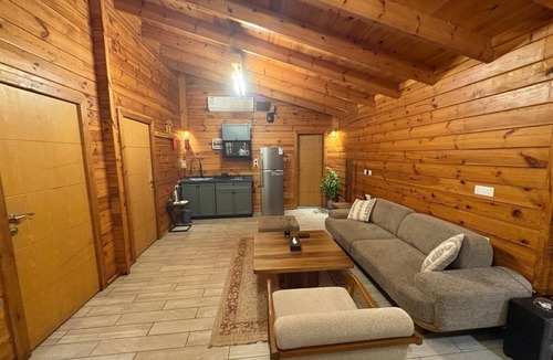 Dhahban Ski Chalet | Casae Deversorii Al-Sumou