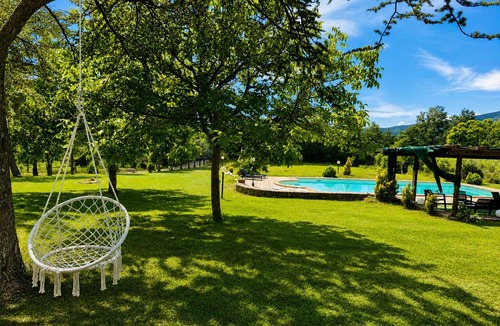 Avigliano Umbrio Apartment | Caserinzio farmhouse - Girasole panoramic view with pool