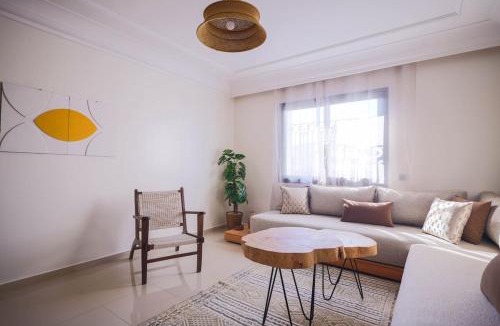 LA GIRONDE Apartment | Charmant appartement in Casablanca center city