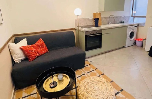 Nachlaot Apartment | Charming 1BR in Nachlaot Steps to the Shuk