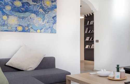 Daoudiate Apartment | Charming 2-bedroom apartment in marvelous Majorelle with AC