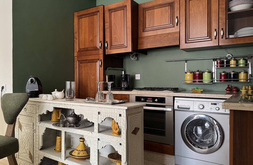 Hivernage Apartment | Charming 2-bedroom apartment with WiFi and AC in enchanting Marrakesh
