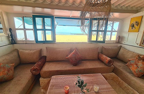 Mohammedia Cottage | Charming house right on the water! Facing the sea!