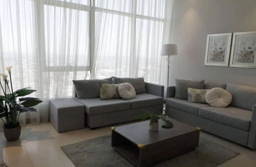 Sanabis House | Charming tower with 1 bedroom, WiFi, Gym, pool in the Middle of the Cityn