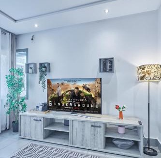 Casablanca City Center Apartment | Chic 3BR Apartment Heart of Casablanca