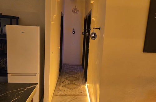 La Nouvelle Ville Ibn Batouta Apartment | Chic, Calm & Cozy Apart. Free Parking available secured residence mins frm beach