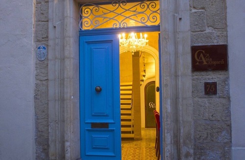 Temara Hotel | Chic hotel in fantastic Rabat with fitness room, WiFi, AC