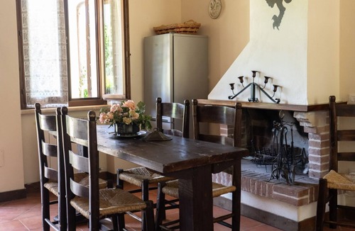 Precetto Apartment | COLLEOLIVO: Three-room apartment in farmhouse with swimming pool, Marmore Falls