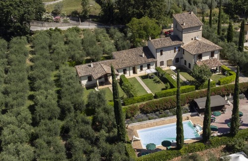 Precetto Apartment | COLLEOLIVO: Three-room apartment in farmhouse with swimming pool, Marmore Falls