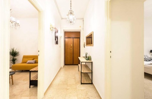 Nomentano Apartment | Comacchio Home