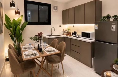 Al Bawadi Apartment | Comfortable Diamond Apartments Al Bawadi