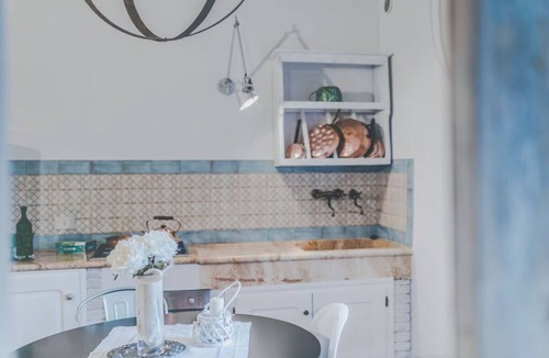Gallina House | Country house with pool for up to 17 people