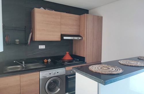 Tamrhakht Apartment | Cozy 1 bedroom apparemment with private terrace, golf and ocean view
