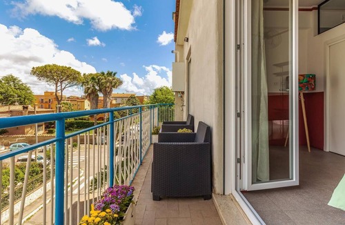 Ostia Antica Apartment | Cozy apartment 6 guests Near Fco airport, in Ostia Antica