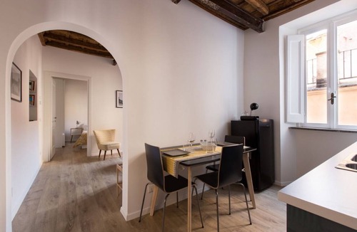 Rione VIII Sant'Eustachio Apartment | Cozy apartment by the Pantheon - totally renovated - A/C - WiFI - washer