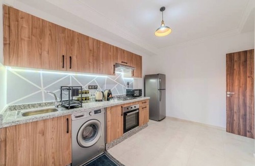 Daoudiate Apartment | Cozy Appt Near M-Avenue: Swimming pool, Parking,Terrace