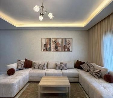 Ain Harrouda Apartment | Cozy Studio Vue sur Piscine à Ocean Park Zenata City Eco