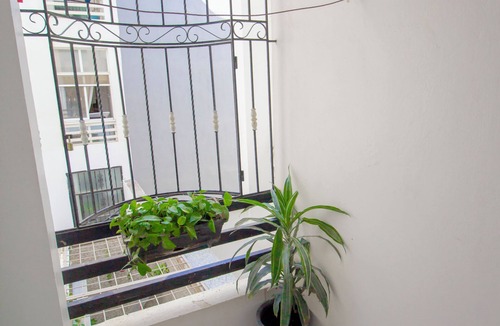 Luxus Apartment | Cozy & vintage Spacious, quiet, ideal location