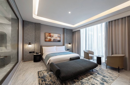 Al Jubail Hotel | Crowne Plaza Al Jubail by IHG