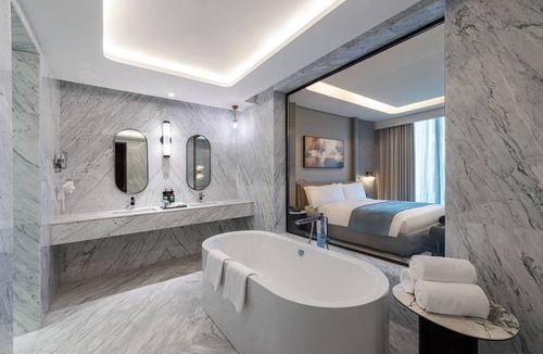 Al Jubail Hotel | Crowne Plaza Al Jubail by IHG