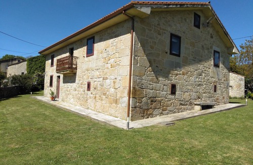 A Estrada Cottage | Da Poza - Traditional Galician rural house