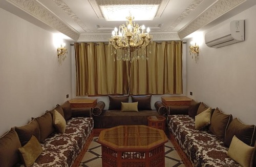 Layoun Apartment | Dar AWRABIA