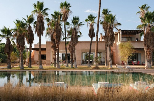 Sidi Abdallah Ghiat Villa | DAR TANIA, Contemporary villa with private heated pool Ourika road