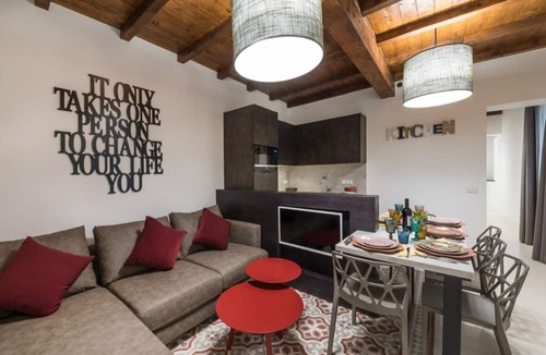 Monti Apartment | Dolcevita Panisperna 3 – Sofia Apartment