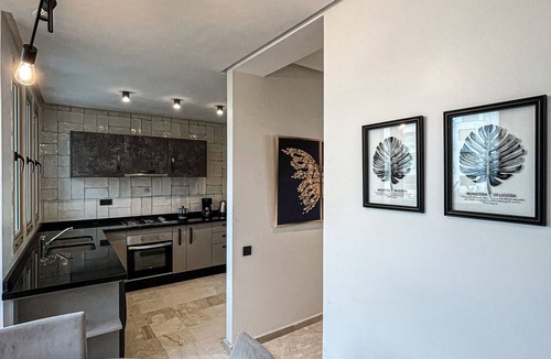 Malabata Apartment | Duplex Front mer
