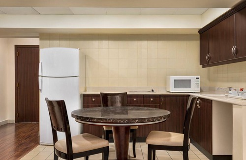 Al Hamra Hotel | EASTYARD Dammam - Hotel