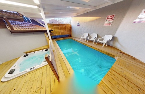 Safed Villa | Echsof Estate - a luxurious villa with a pool and a pampering spa