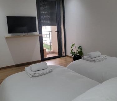 Qbibat House | Eden Room SCH