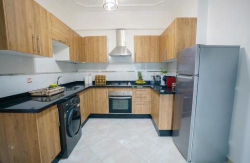 Quartier Mozart Apartment | Elegant apartment 2min from TGV station & Beach