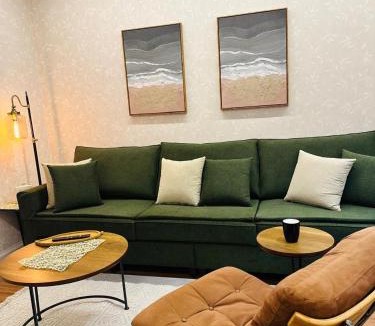 Al Faisaliyah Apartment | Elegant Apt, Near Jeddah Park, Self Check-In