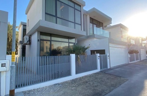 Budaiya House | Elegant Bungalow /Villa for to accommodate a family of more than 10 Member n