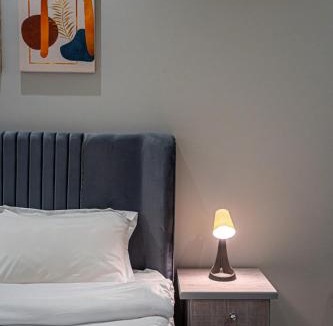 Dammam Apartment | Elegant Studio H12