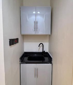 Al Hamra Apartment | Elegant studio with 55-inch TV and self check-in