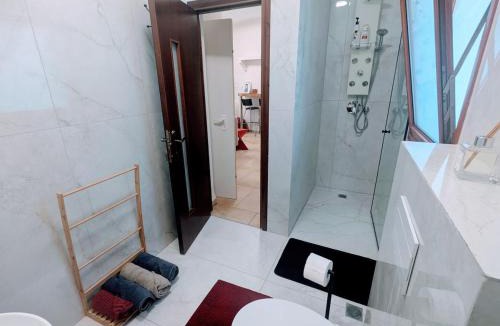 Rosh HaNikra House | Elinor's Secret Suite