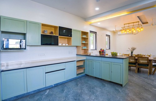 Bhiwadi Villa | ELIVAAS Adhiva Retreat 5 BHK Farmhouse
