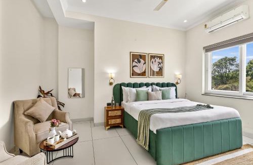 Bullawala Villa | ELIVAAS Signature The Kimadi House 4-BHK English-Style Villa With Rooftop, Pool & Mussoorie Views
