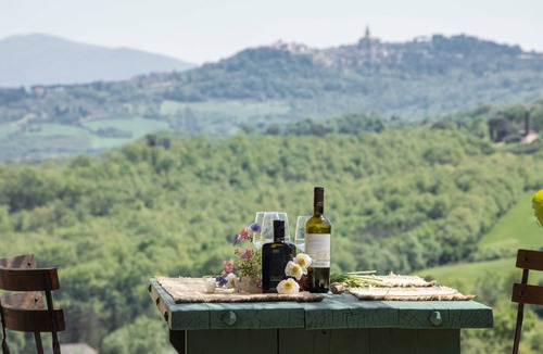 Monte Castello di Vibio Villa | Enchanting Luxury Villa with a view of Todi
