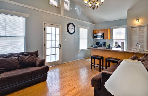 El Aggada House | Entire House Near Texas Tech Medical Center-2min