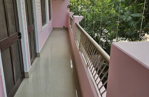 Varanasi House | "Explore Varanasi’s Spiritual Essence from Our Welcoming Homestay"
