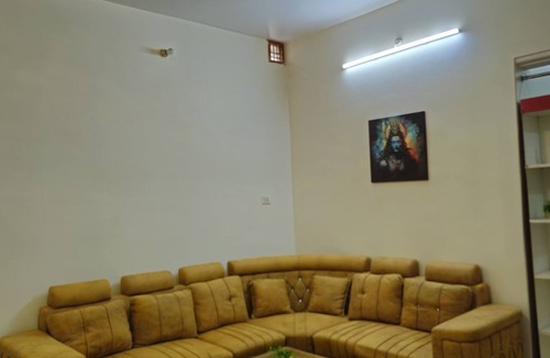 Varanasi House | "Explore Varanasi’s Spiritual Essence from Our Welcoming Homestay"